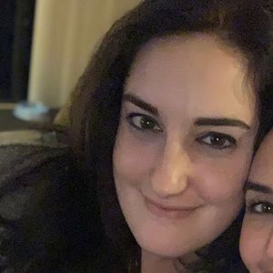 Meet your Posher, Whitney